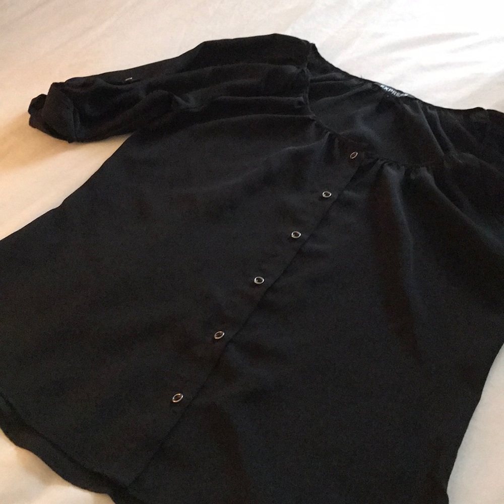 Express Blouse - Picture 3 of 3